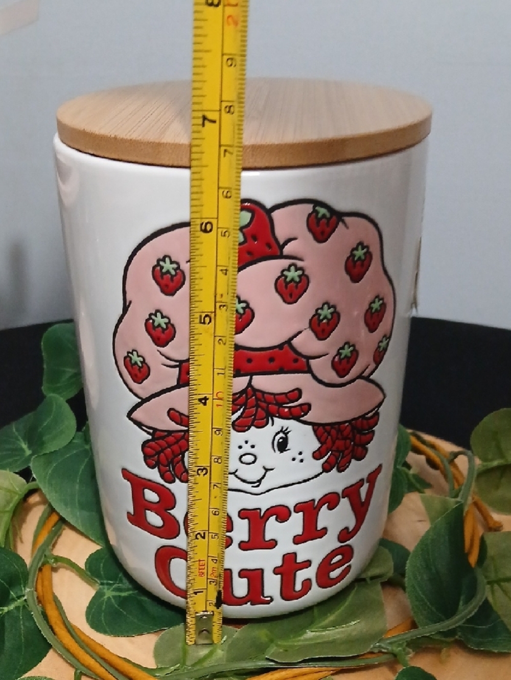 New! Strawberry Shortcake 'Berry Cute' Canister with Wooden Lid NWT - Picture 10 of 10